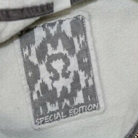 Lululemon special edition tie dye - Picture 3 of 3